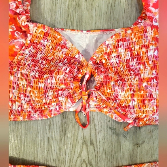 💚5/$25 Puff Sleeve Tropical Floral 2 Bikini Set Cheeky Bottom Smocked Swimsuit - Picture 2 of 8